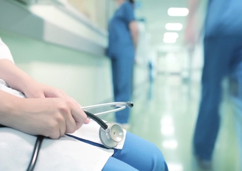 Filha que perdeu a mãe por erro médico receberá indenização