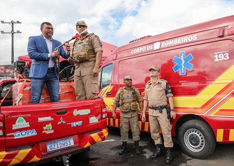 Governador entrega novas viaturas e equipamentos para forças de segurança do Amazonas