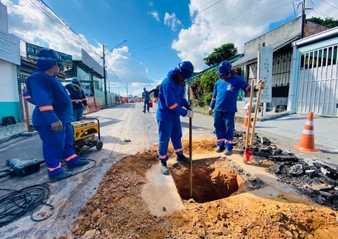 Rua é interditada para instalação de nova adutora em Manaus