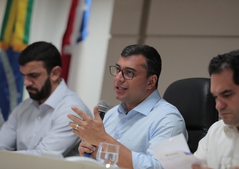 Governo dará reajuste de 8% para professores no Amazonas