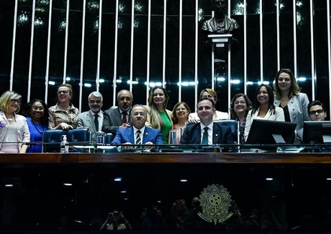 Projeto de igualdade salarial entre mulheres e homens vai à sanção de Lula