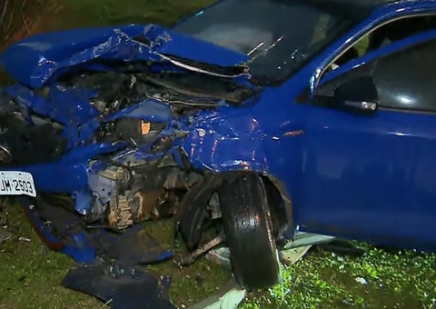 Acidente na Avenida das Torres deixa duas pessoas feridas