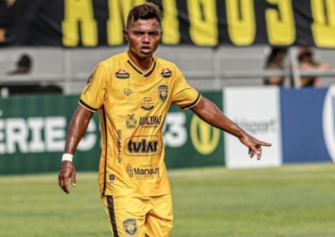 Após três jogos disputados, meia Renatinho deixa o Amazonas FC