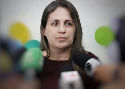 Homem que esfaqueou ex-mulher diz que ‘perdeu a cabeça’ ao vê-la com namorado em Manaus