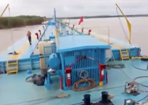 Tripulantes filmam ação de indígenas durante sequestro de embarcação do Amazonas