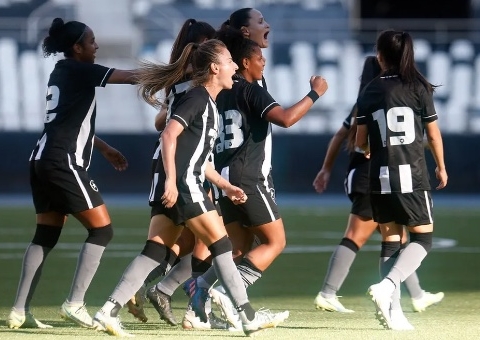 Botafogo goleia o 3B e garante acesso para a Série A1 do Brasileirão Feminino
