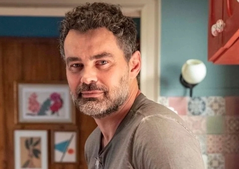 Carmo Dalla Vecchia posta foto rara com marido no Dia dos Namorados: '18 anos juntos'