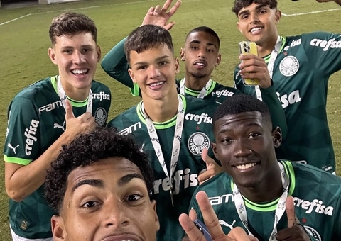 Palmeiras bate Athletico e vence Copa do Brasil Sub-17 com frango e gol contra