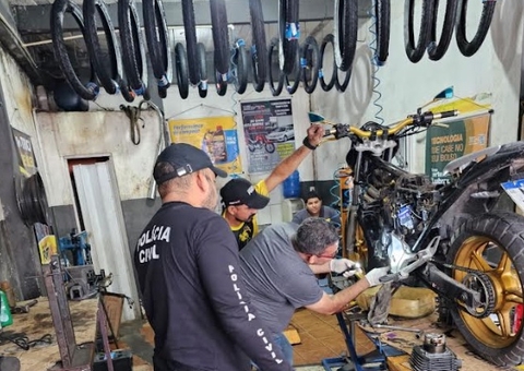 Polícia flagra veículos roubados em 13 oficinas de Manaus