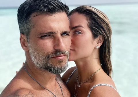 Gio Ewbank revela reação após ser 'estranguladinha' por Bruno Gagliasso na cama 