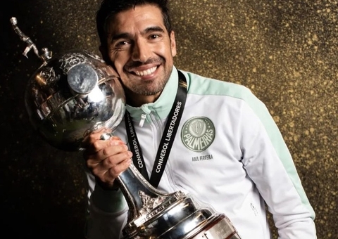 Abel muda o tom e deixa aberta a possibilidade de renovação com o Palmeiras