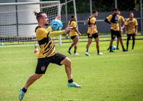 Amazonas enfrenta o Náutico e mira abrir vantagem na ponta da Série C