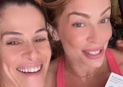 Grazi Massafera ganha brinquedo sexual de Ingrid Guimarães de presente de aniversário