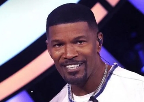 Amigo de Jamie Foxx atualiza estado do ator após ligação