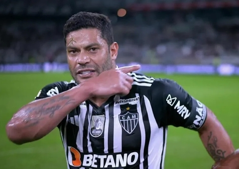 Árbitro relata ofensas de Hulk, Felipão e R. Caetano na súmula