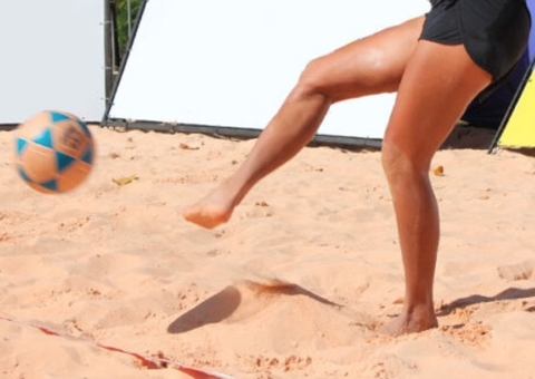 Com inscrições abertas, campeonato de futevôlei acontece de 14 a 16 de julho em Manaus