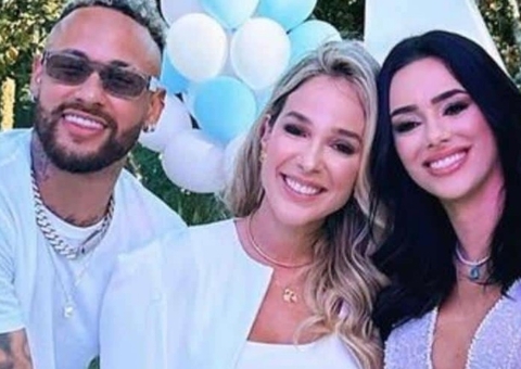 Amiga de Neymar rebate seguidor que criticou o atleta: 'nunca comente aqui'