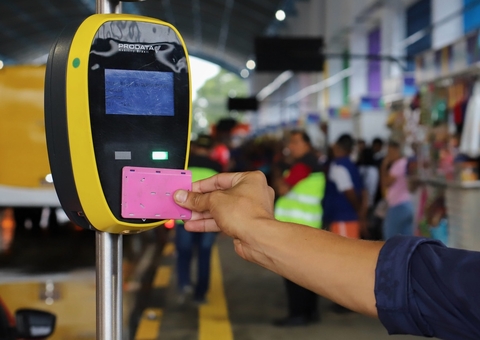 Prefeitura manda Sinetram liberar cartão Passa Fácil sem restrições em Manaus
