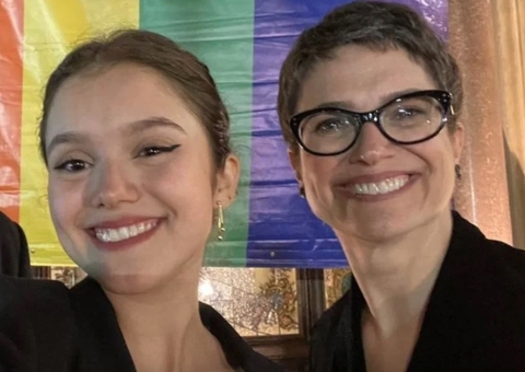 Sandra Annenberg defende a filha após ataques sobre sexualidade