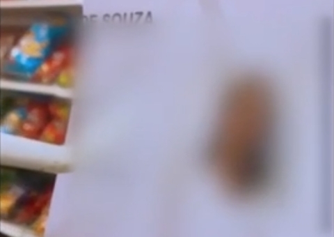 Lojas americanas é acusada de expor currículo de mulher em prateleiras