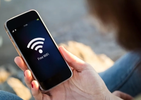 Trator derruba cabos de internet e deixa Manaus sem sinal