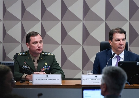 Mauro Cid decide ficar em silêncio na CPMI do 8 de Janeiro