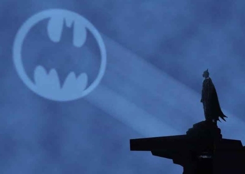 Vereadora propõe criar o 'Dia do Batman'