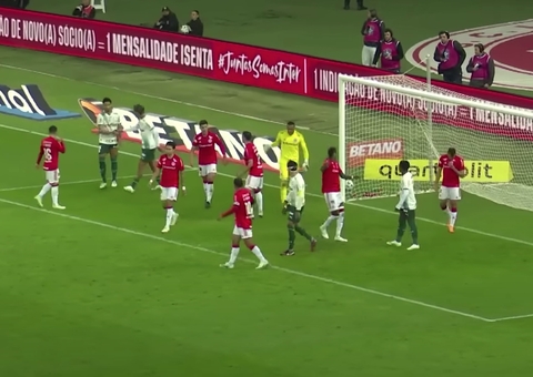 Palmeiras para em John, empata com o Inter e mantém jejum no Brasileiro