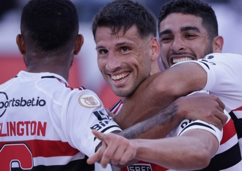 São Paulo escala ao G4 em Brasileiro no qual Botafogo é muito fora da curva