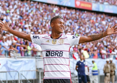 Flamengo confirma proposta de Crystal Palace por Matheus França