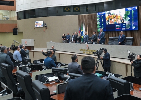 Incorporação do PSC ao Podemos altera bancadas na CMM