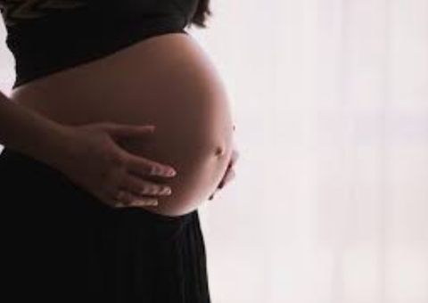 Hospital deve indenizar gestante em R$ 16 mil por falha em atendimento