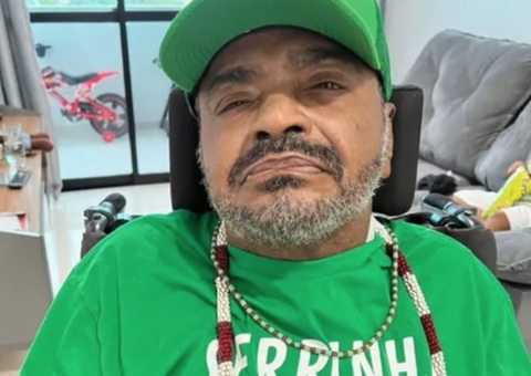 Arlindo Cruz é internado em CTI de hospital no Rio