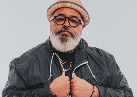 Internado, Jorge Aragão começa tratamento contra o câncer 