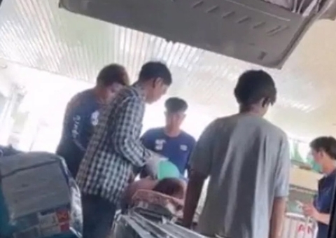 Mulher 'morta' acorda a caminho da própria cremação