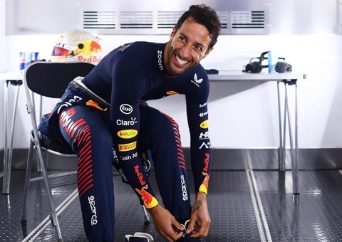 Ricciardo tem retorno cauteloso em dia complicado por chuva e novo formato
