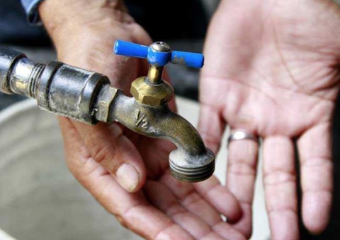 Concessionária tem 48h para se explicar após deixar 70% de Manaus sem água