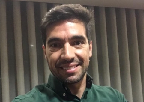 Abel vê prejuízo a atacante do Palmeiras