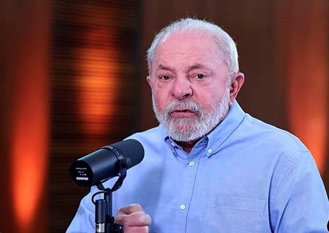 Lula confirma que fará cirurgia no quadril em outubro