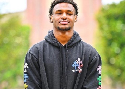 Filho de LeBron James sofre parada cardíaca durante treino de basquete 