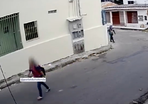 Vídeo: Homem persegue menina e se masturba em rua de Manaus