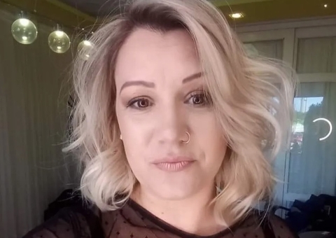 Mulher é eletrocutada enquanto limpava pátio de casa