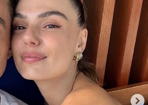 Isis Valverde comemora aniversário de Marcus Buaiz com declaração e fotos românticas: 'meu amor'