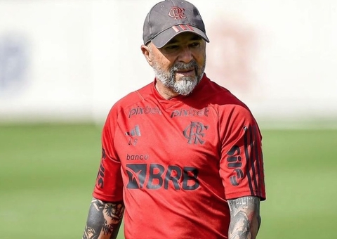 Por que Flamengo optou pela permanência de Sampaoli após agressão de preparador