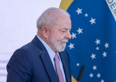 Governo vai criar grupo especial para avaliar situação da BR-319, diz Lula
