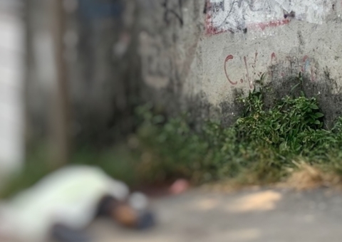 Jovem tem cabeça estourada a tiros ao sair para comprar pão em Manaus