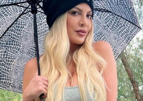 Como Tori Spelling, a Donna de 'Barrados no Baile', foi de milionária a moradora de um trailer com os filhos