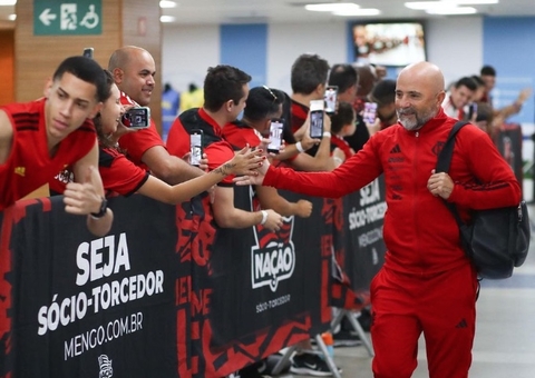 Considerado frio, Sampaoli foge do estilo 'paizão' e detecta erros no Flamengo