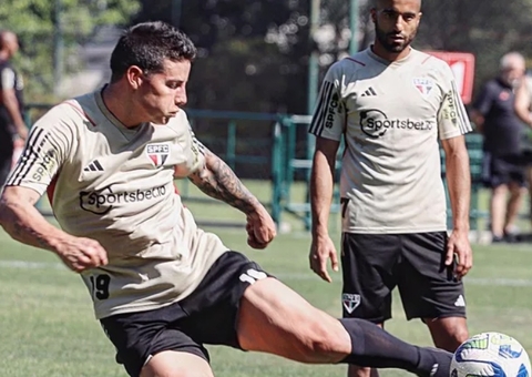 À espera da emissão de CPF, São Paulo corre para ter James na Copa do Brasil