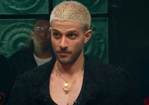 Chay Suede revela que defecou nas calças durante gravação de Travessia; vídeo